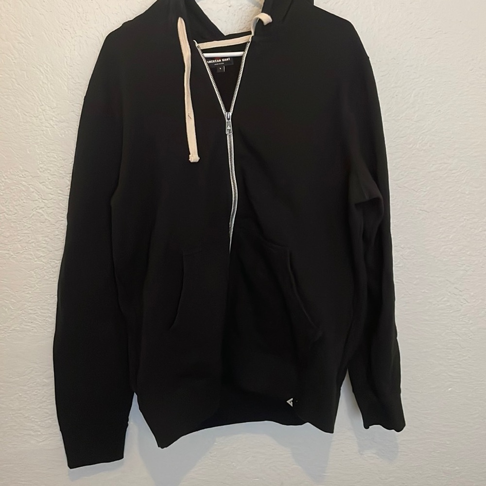 Men’s Large American Giant Black Full-Zip Hoodie and Olive Green t-shirt